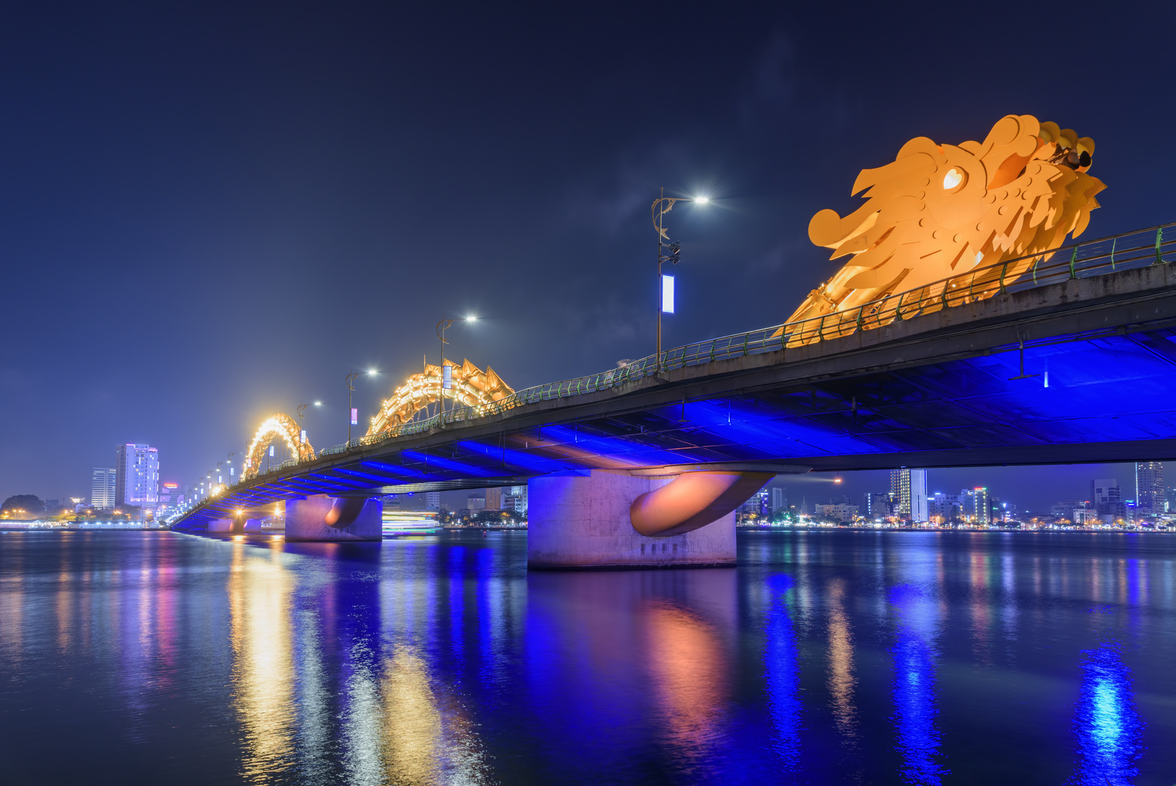 Fabulous Night View of the Dragon Bridge in Danang, Vietnam